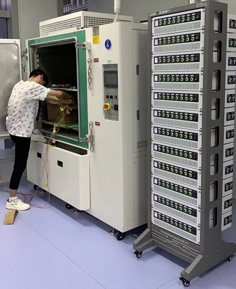 中能瑞新現(xiàn)場圖片4.jpg 中能瑞新現(xiàn)場圖片4.jpg